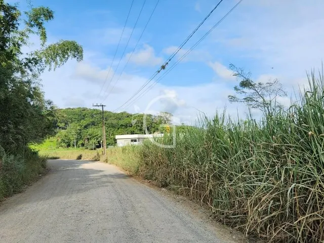 Imagem 5: Excelente oportunidade para investimento! Localizada no Bairro CORVETA em Araquari-SC