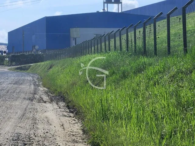 Imagem 10: Excelente oportunidade para investimento! Localizada no Bairro CORVETA em Araquari-SC