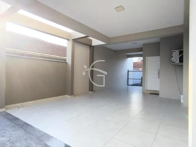 Imagem 7: Sobrado à venda no bairro Saguaçu, em Joinville, um dos bairros que mais valorizam na