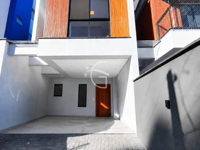 Imagem 15: Não perca a oportunidade de adquirir a casa dos seus sonhos! Esta incrível residência