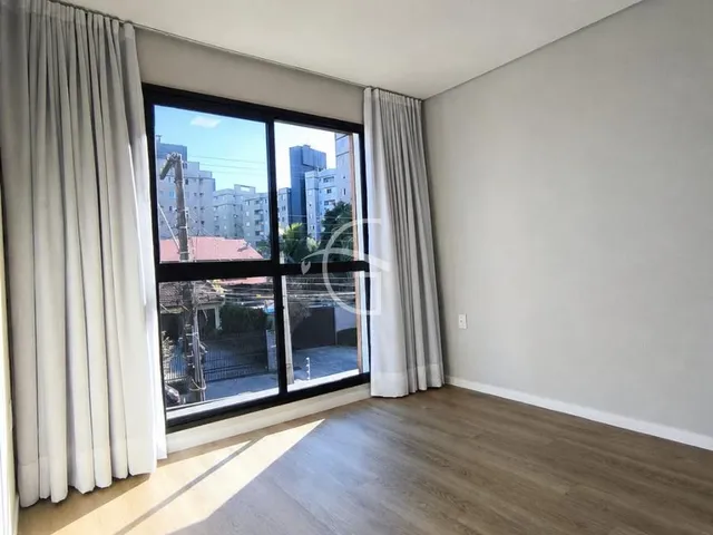 Imagem 9: Não perca a oportunidade de adquirir a casa dos seus sonhos! Esta incrível residência
