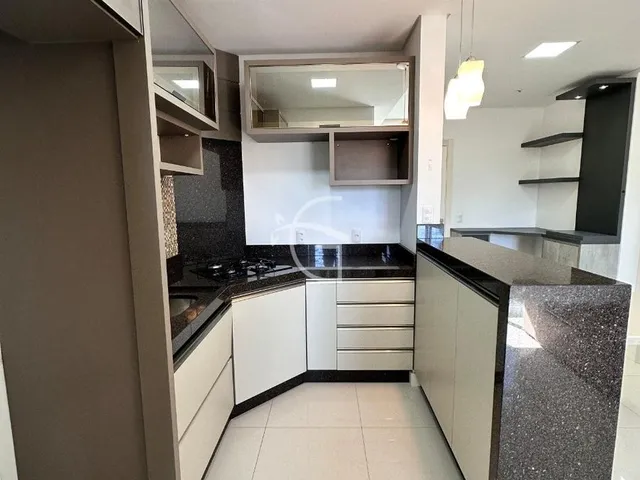 Imagem 6: Um apartamento prático para quem não abre mão de uma ótima localização ! São duas