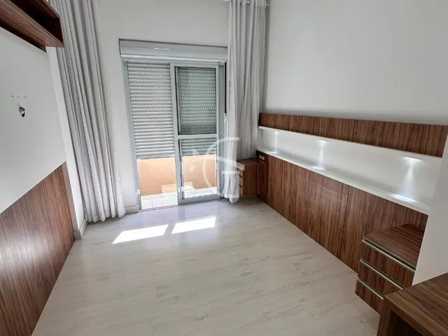 Imagem 7: Um apartamento prático para quem não abre mão de uma ótima localização ! São duas