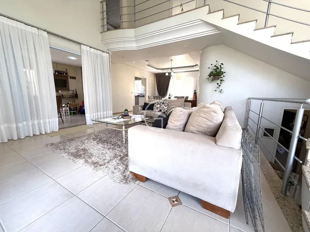 Imagem 3: Casa à venda no Costa e Silva em Joinville, por R$ 1.225.000,00 Casa Averbada no Bairro