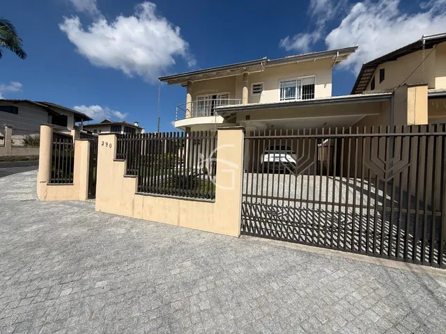 Imagem 10: Casa à venda no Costa e Silva em Joinville, por R$ 1.225.000,00 Casa Averbada no Bairro