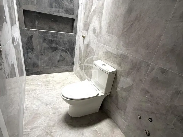 Imagem 10: Casa à venda no Glória em Joinville Seu novo lar no bairro Glória espera por você!