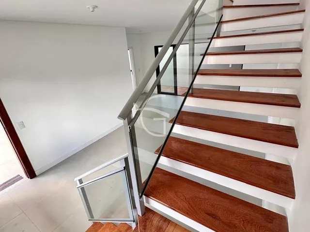 Imagem 12: Excelente sobrado próximo ao mercado ponto bom Quartos confortáveis e acabamentos