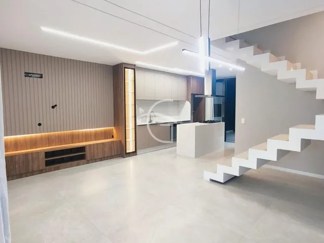 Imagem 4: Seja bem-vindo à casa dos seus sonhos! Localizada em um dos bairros mais charmosos da