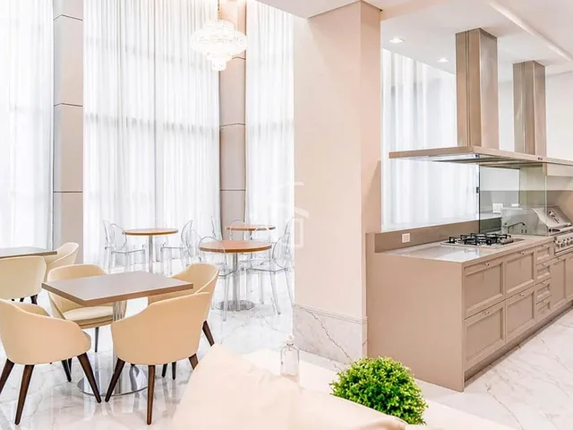 Imagem 9: SOFISTICAÇÃO E EXCLUSIVIDADE EM UM DOS MELHORES ENDEREÇOS DE JOINVILLE Apartamento