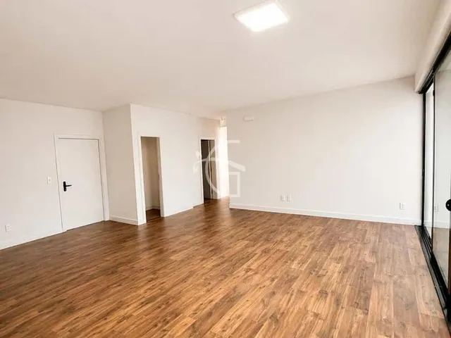 Imagem 15: SOFISTICAÇÃO E EXCLUSIVIDADE EM UM DOS MELHORES ENDEREÇOS DE JOINVILLE Apartamento