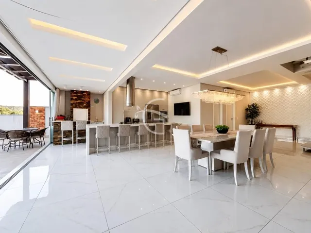 Imagem 5: Exclusividade e pura elegância. Apresento esta joia no bairro Glória: uma casa em