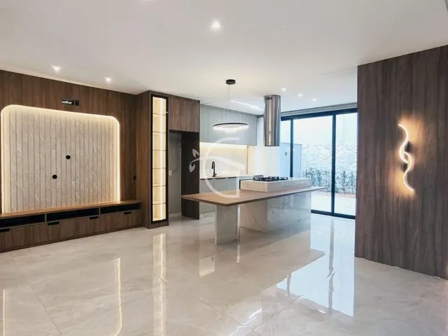 Imagem 3: Você procura o lar dos seus sonhos? Então essa é a casa perfeita para você! ?