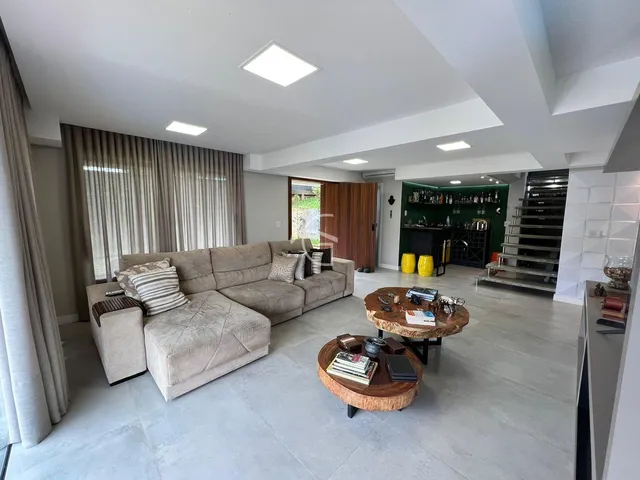 Imagem 8: CASA AVERBADA QUE ANALISA PERMUTA POR IMÓVEL EM BALNEÁRIO CAMBORIÚ E JOINVILLE