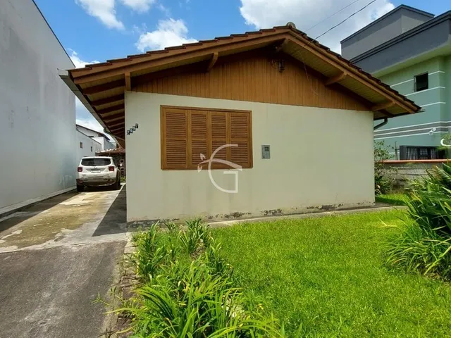 Imagem 3: CASA NO BAIRRO GLÓRIA COM TERRENO MEDINDO 625 M² SENDO 12,5M FRENTE X 50M PROFUNDIDADE