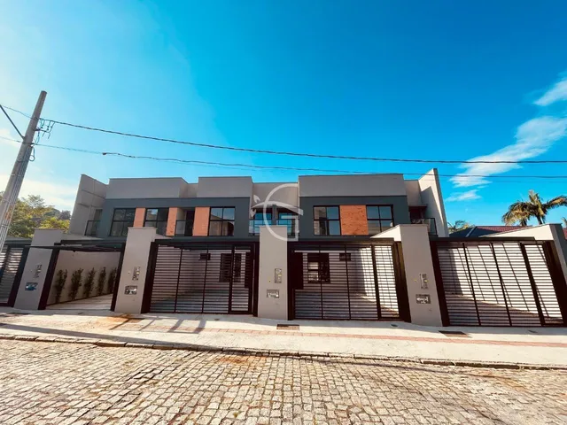Imagem: Sobrado residencial localizado em uma das