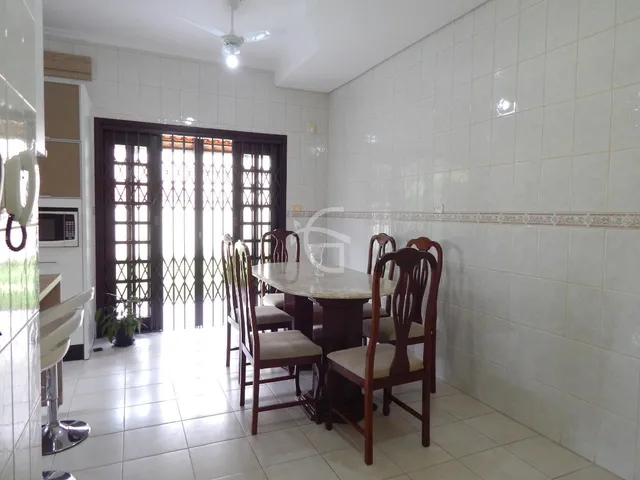 Imagem 2: CASA NO AMÉRICA COM AMPLO TERRENO!