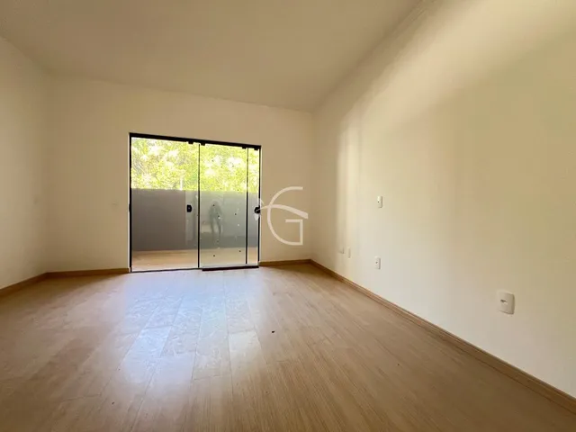 Imagem 4: Sobrado geminado novo no Floresta
