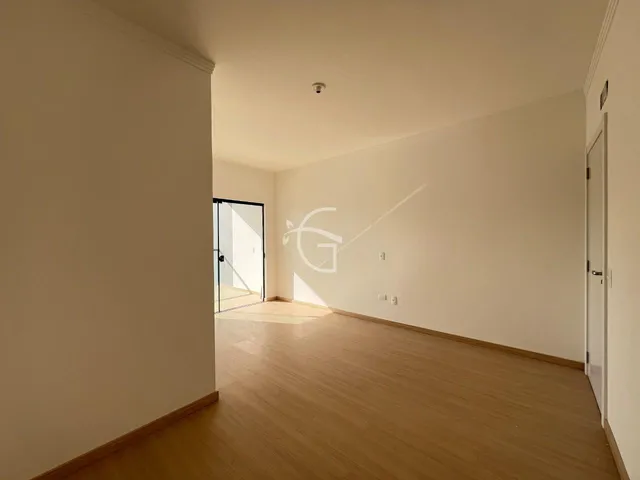 Imagem 6: Sobrado geminado novo no Floresta