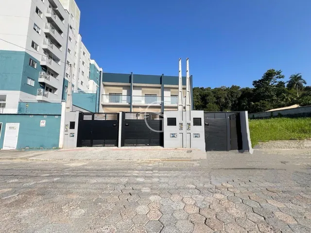 Imagem 11: Sobrado geminado novo no Floresta