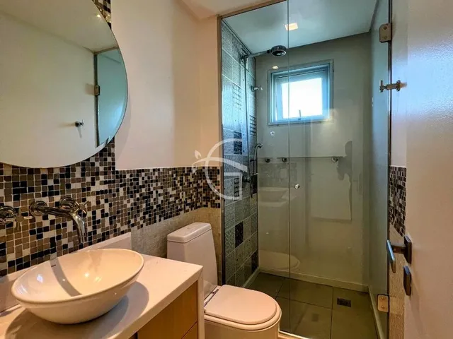 Imagem 5: EXCELENTE APARTAMENTO NO ATIRADORES COM 3 SUÍTES E 3 VAGAS DE GARAGEM