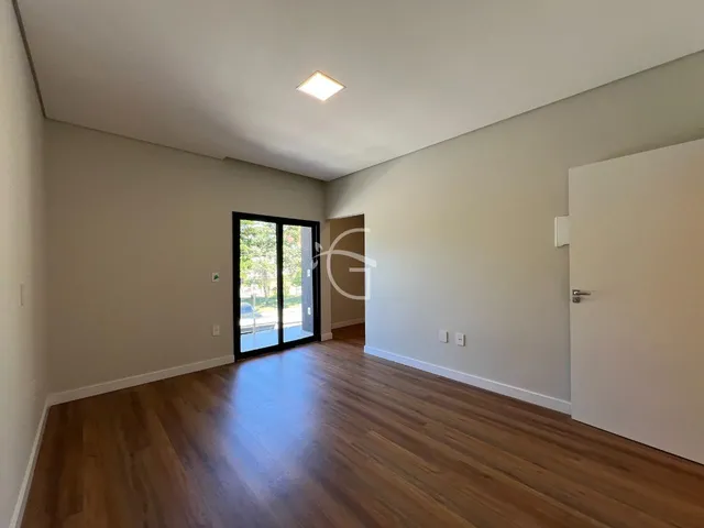 Imagem 16: Venha conhecer esta incrível casa residencial à venda no América, em Joinville
