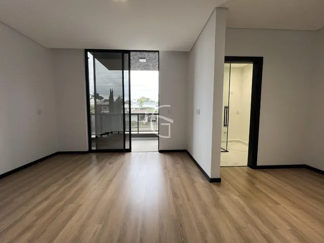 Imagem 16: Seja bem-vindo a este anúncio de venda de uma casa dos sonhos!