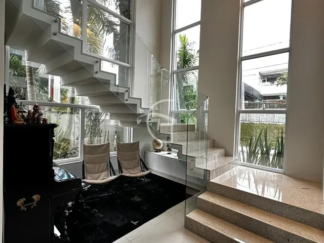 Imagem 10: Encante-se com essa residência exclusiva no bairro Floresta!