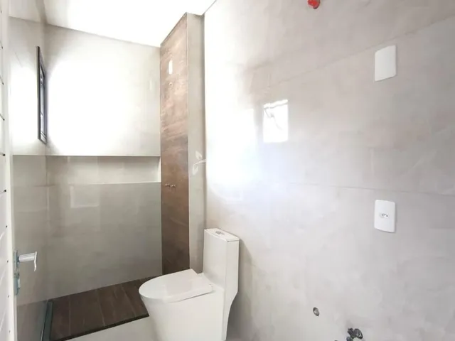 Imagem 9: Procurando a casa dos seus sonhos? Temos o imóvel perfeito para você!