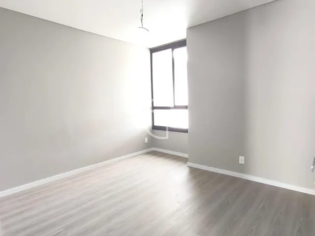 Imagem 16: Procurando a casa dos seus sonhos? Temos o imóvel perfeito para você!