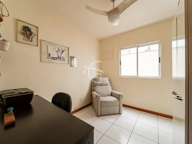Imagem 15: Apresentamos um lindo apartamento com 3 quartos, sendo 1 suíte
