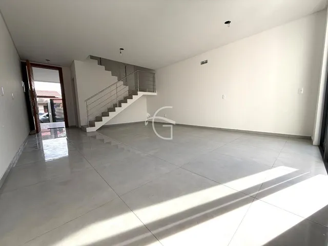 Imagem 12: Casa Geminada à venda na Rua Herval D'Oeste no Saguacu em Joinville
