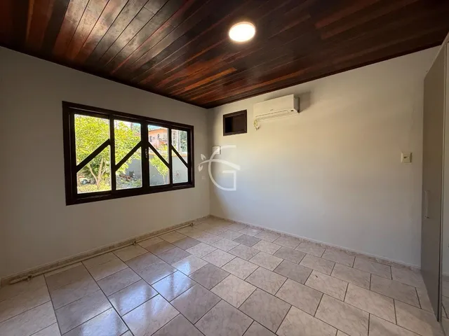 Imagem 11: Casa plana com 3 dormitórios no Nova Brasília em excelente terreno