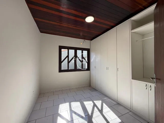 Imagem 13: Casa plana com 3 dormitórios no Nova Brasília em excelente terreno