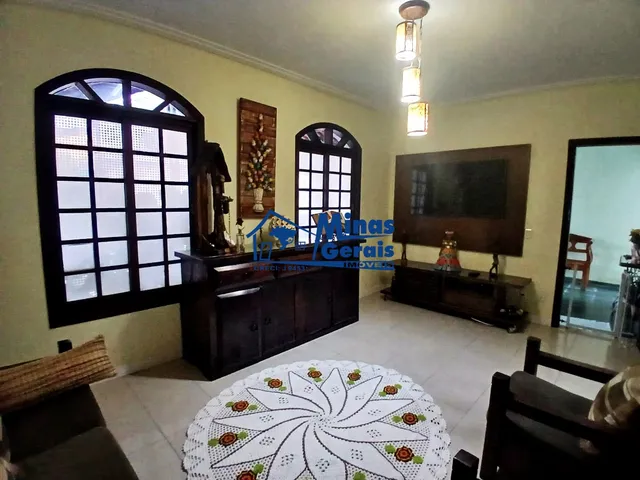 Imagem: Casa à venda no Bosque dos Eucaliptos