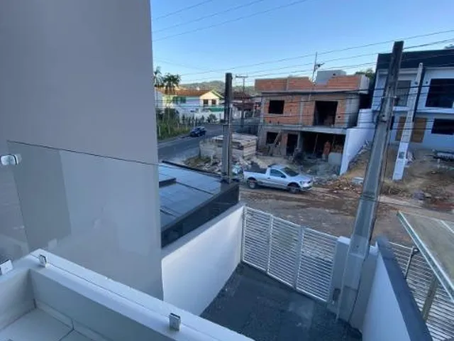 Imagem 3: CASA RESIDENCIAL em Joinville - Santa Catarina, Iririú