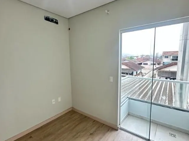 Imagem 2: CASA RESIDENCIAL em Joinville - Santa Catarina, Jardim Iririú