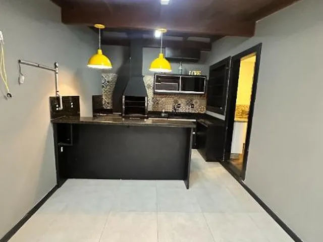 Imagem 4: CASA RESIDENCIAL em Joinville - Santa Catarina, Espinheiros