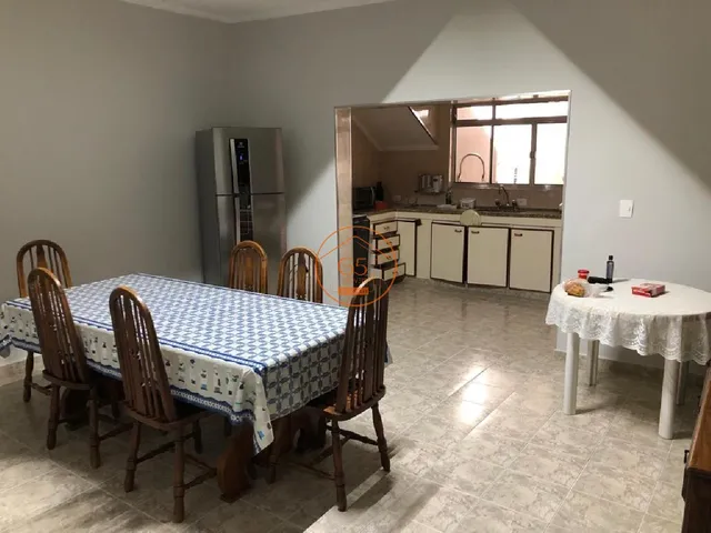 Imagem 16: Imperdível casa à venda em Caieiras-SP, bairro Serpa: 2 quartos, 1 suíte, 2 salas, 3