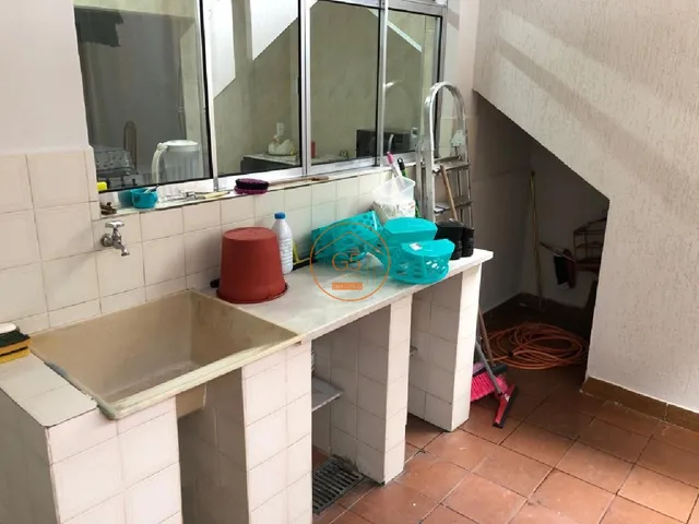 Imagem 13: Imperdível casa à venda em Caieiras-SP, bairro Serpa: 2 quartos, 1 suíte, 2 salas, 3