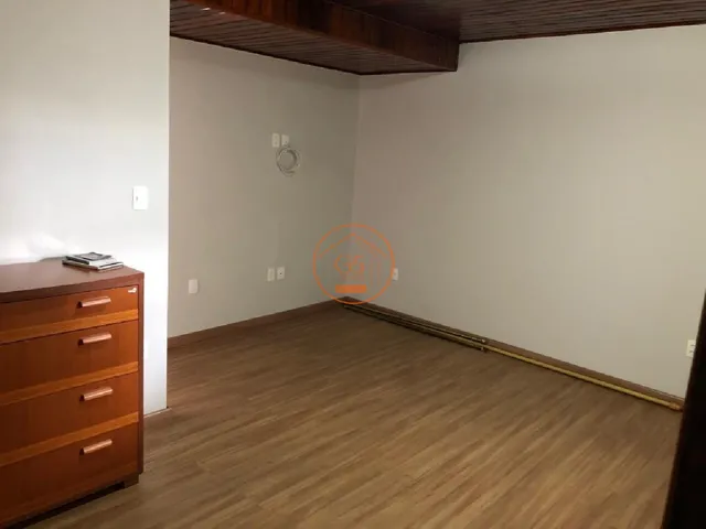 Imagem 9: Imperdível casa à venda em Caieiras-SP, bairro Serpa: 2 quartos, 1 suíte, 2 salas, 3