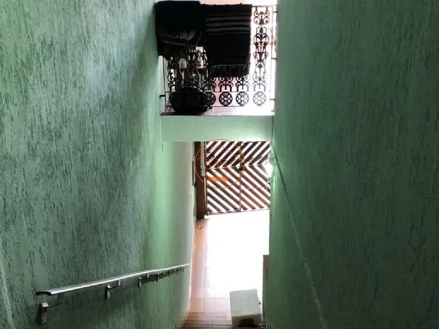 Imagem 2: Imperdível casa à venda em Caieiras-SP, bairro Serpa: 2 quartos, 1 suíte, 2 salas, 3