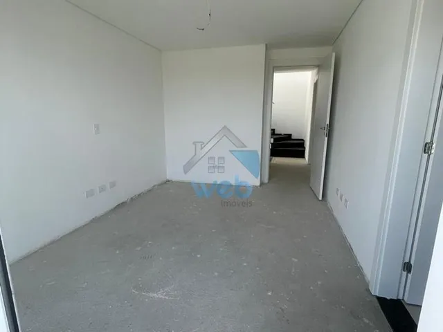 Imagem 7: Ótimo sobrado à venda no Bairro Alto, em Curitiba, com três quartos, sendo um suíte