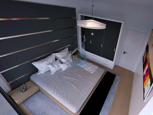 Imagem 5: Sunset 4 - Tríplex de alto padrão no Bairro Água Verde, com 3 suítes, sala para dois