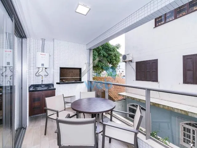 Imagem 2: Viva o sonho de viver perto do mar: Apartamento de 3 dormitórios mobiliado em