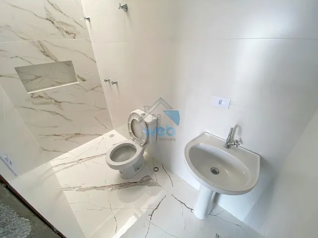 Imagem 5: Sobrados com três quartos à venda no Bairro Xaxim, próximo à BR-116 (Linha Verde) e