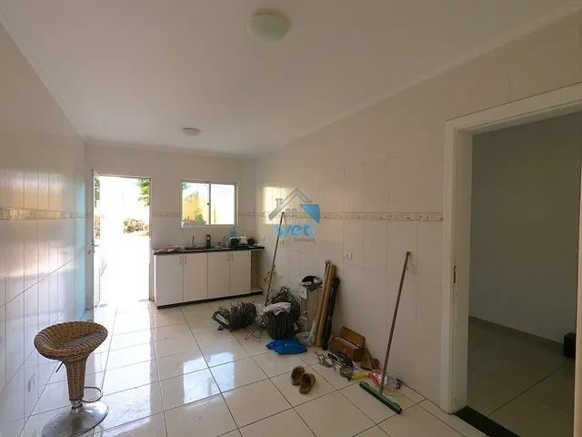 Imagem 12: Sobrado à venda no bairro Cajuru, com amplo terreno nos fundos, 03 quartos sendo uma