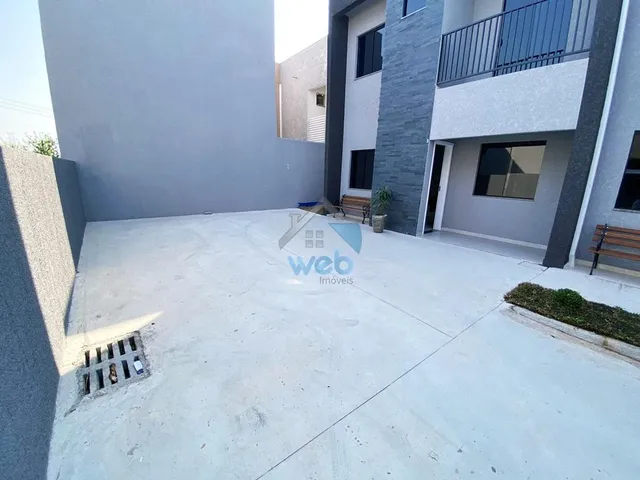 Imagem 16: Sobrado em condomínio no Bairro Campo de Santana, com três quartos, piso em