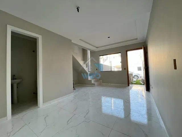 Imagem 10: Sobrados em fase de construção à venda na região do Rio Bonito, no Bairro Campo de