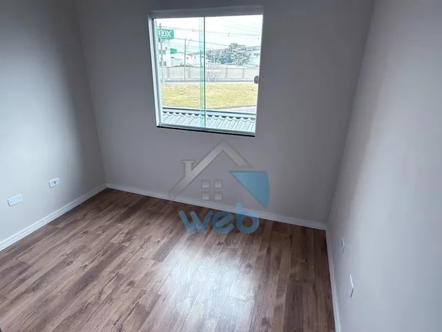 Imagem 9: Sobrados com três quartos à venda na região do Rio Bonito, no Bairro Campo de Santana