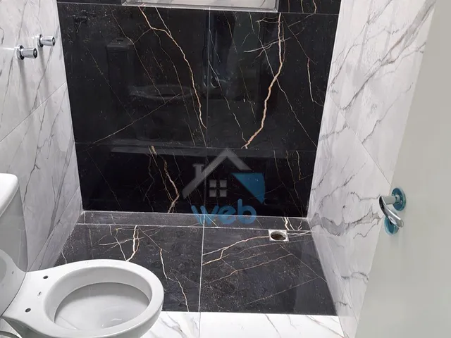 Imagem 2: Sobrados com três quartos à venda na região do Rio Bonito, no Bairro Campo de Santana